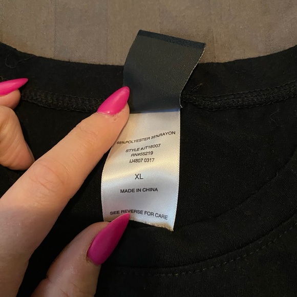 ✨3/$15✨ Size XL Modern Lux Black “Mrs” Tank - Picture 3 of 4